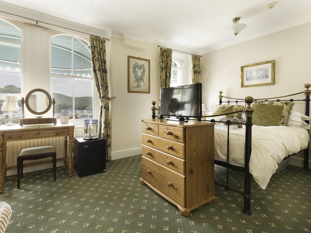 Dolphin Guest House Looe Exterior foto